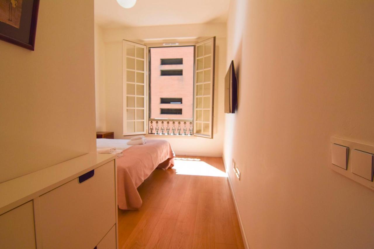 Апартаменты Letmalaga Plaza Del Teatro Premium Экстерьер фото
